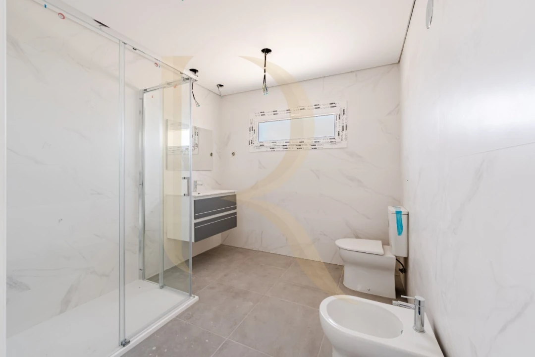 Apartamento T3 para Venda em Seixal, Arrentela e Aldeia de Paio Pires Foto 18