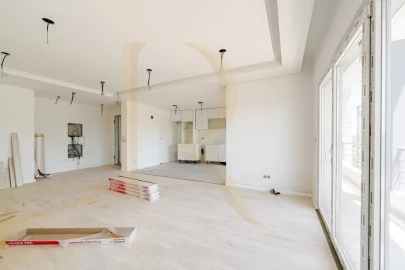 Apartamento T3 para Venda em Seixal, Arrentela e Aldeia de Paio Pires