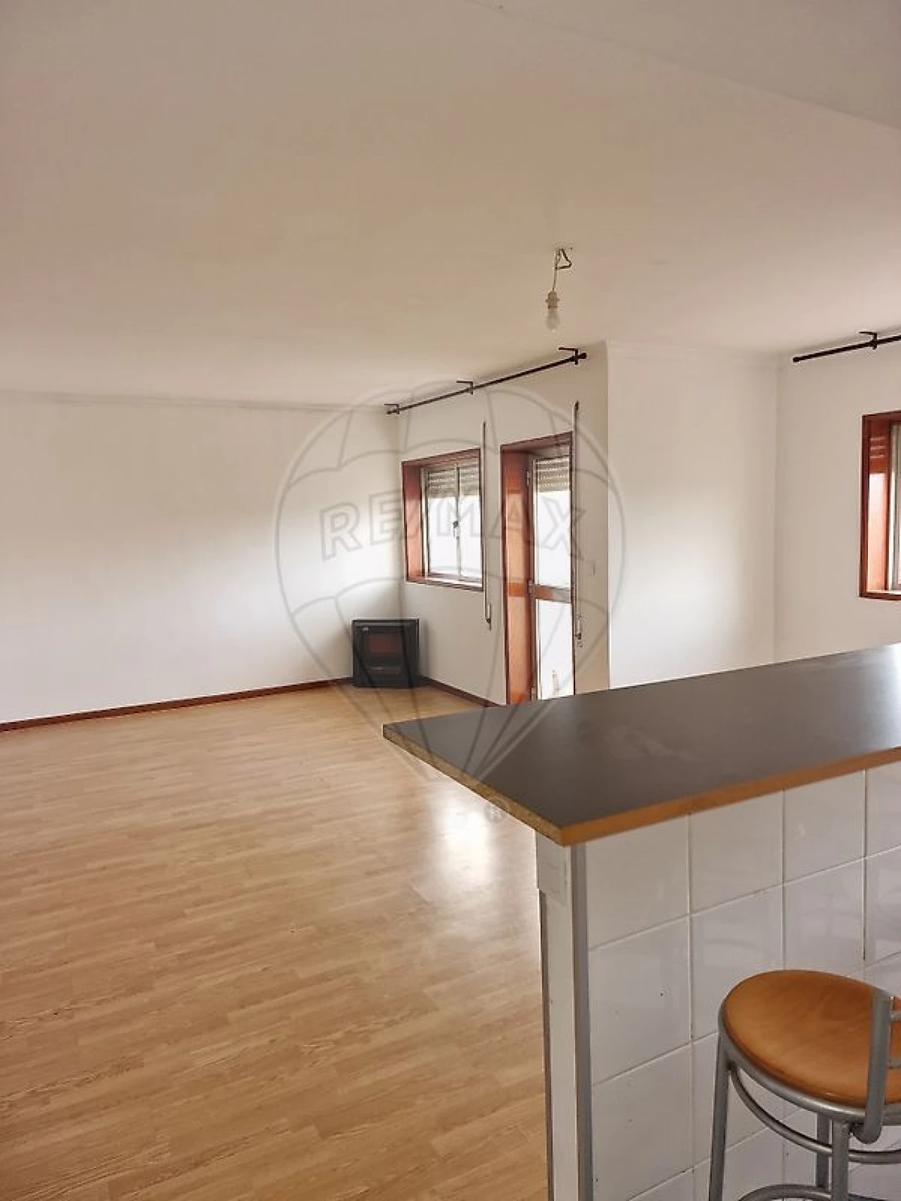 Apartamento T3 para Venda em Vilar de Andorinho Foto 16