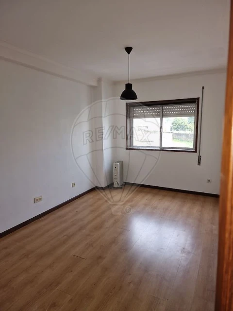 Apartamento T3 para Venda em Vilar de Andorinho