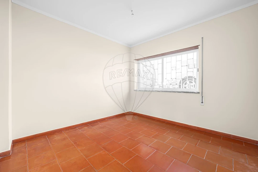 Apartamento T3 para Venda em Vimeiro Foto 2