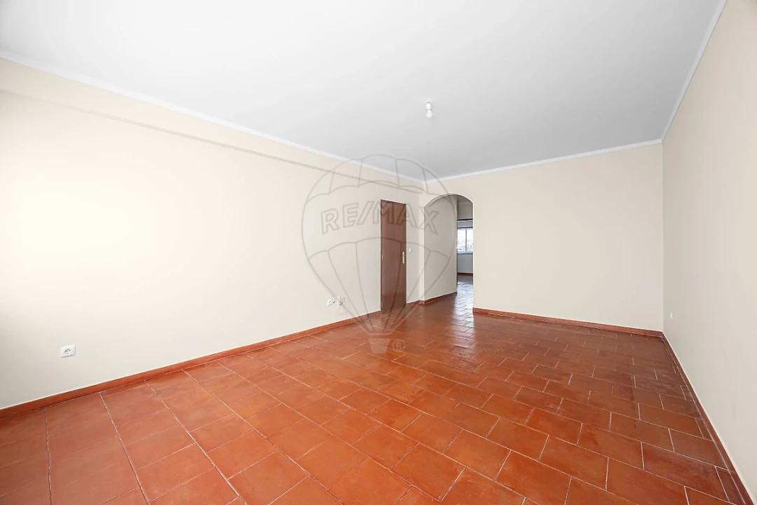 Apartamento T3 para Venda em Vimeiro Foto 9