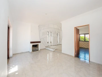 Moradia T3 para Venda em Colares