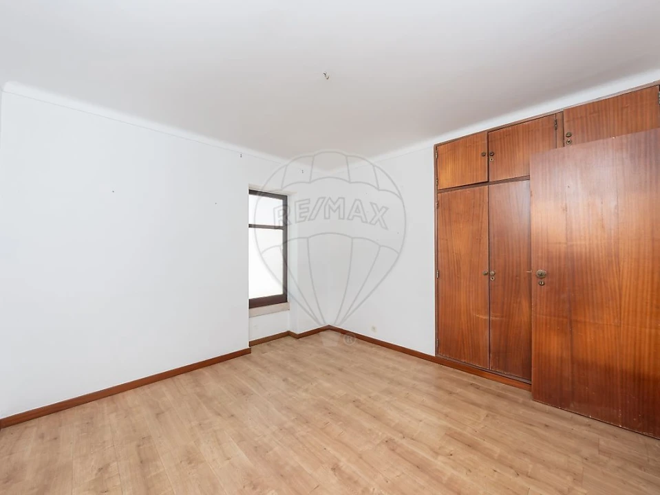Moradia T3 para Venda em Colares Foto 16
