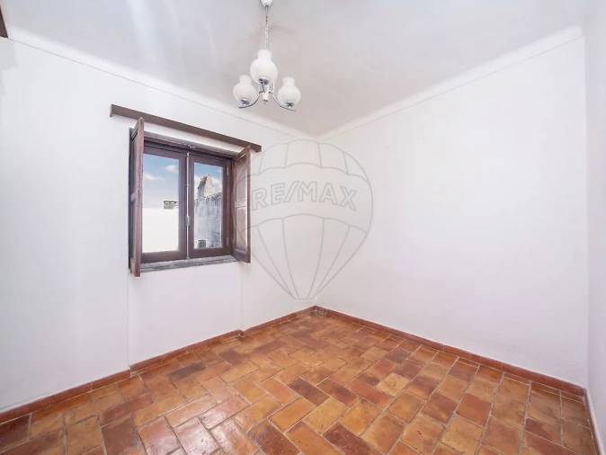 Moradia T3 para Venda em Colares Foto 31