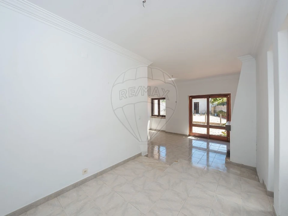 Moradia T3 para Venda em Colares Foto 11