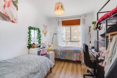 Apartamento T2 para Venda em Vialonga