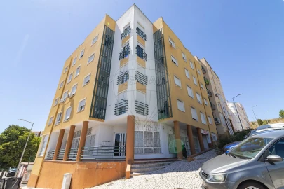 Apartamento T2 para Venda em Vialonga