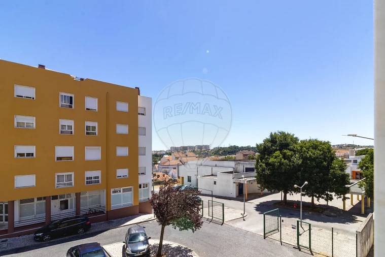 Apartamento T2 para Venda em Vialonga Foto 11
