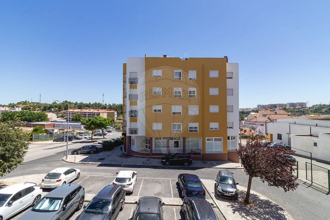Apartamento T2 para Venda em Vialonga Foto 23