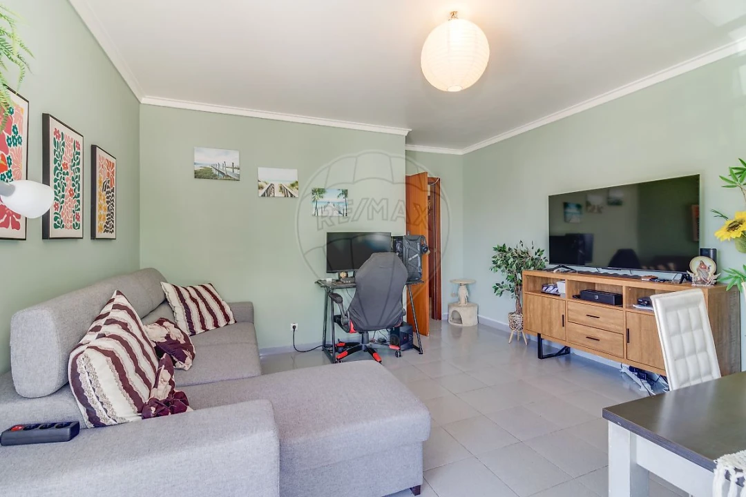 Apartamento T2 para Venda em Vialonga Foto 13