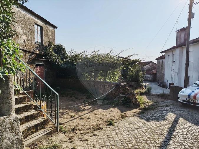 Moradia para Venda em Roge Foto 7