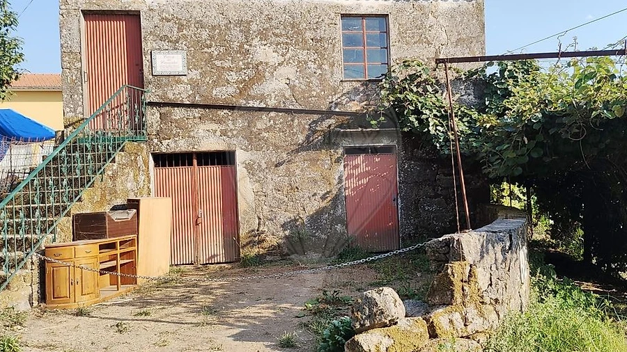 Moradia para Venda em Roge