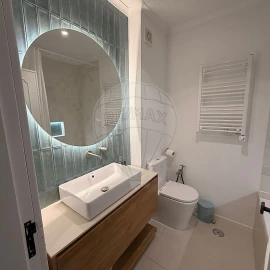 Apartamento T3 para Arrendamento em Carcavelos e Parede