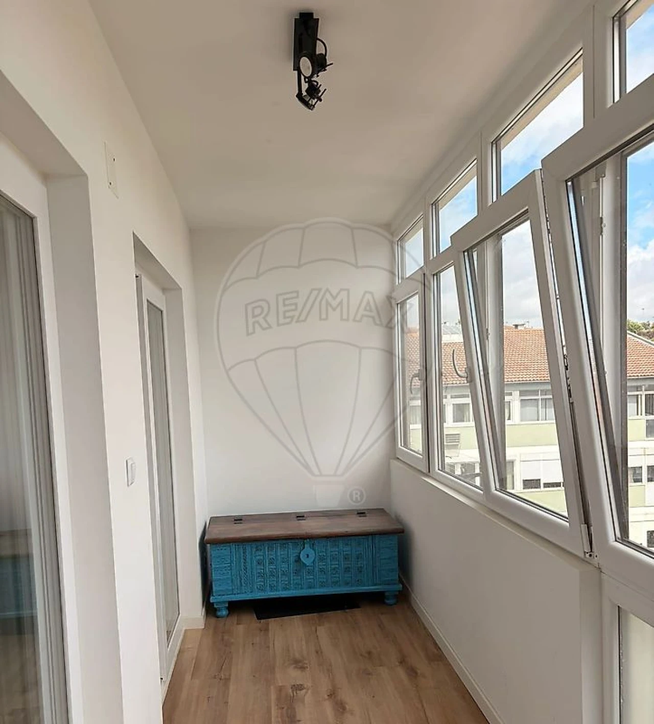 Apartamento T3 para Arrendamento em Carcavelos e Parede Foto 2