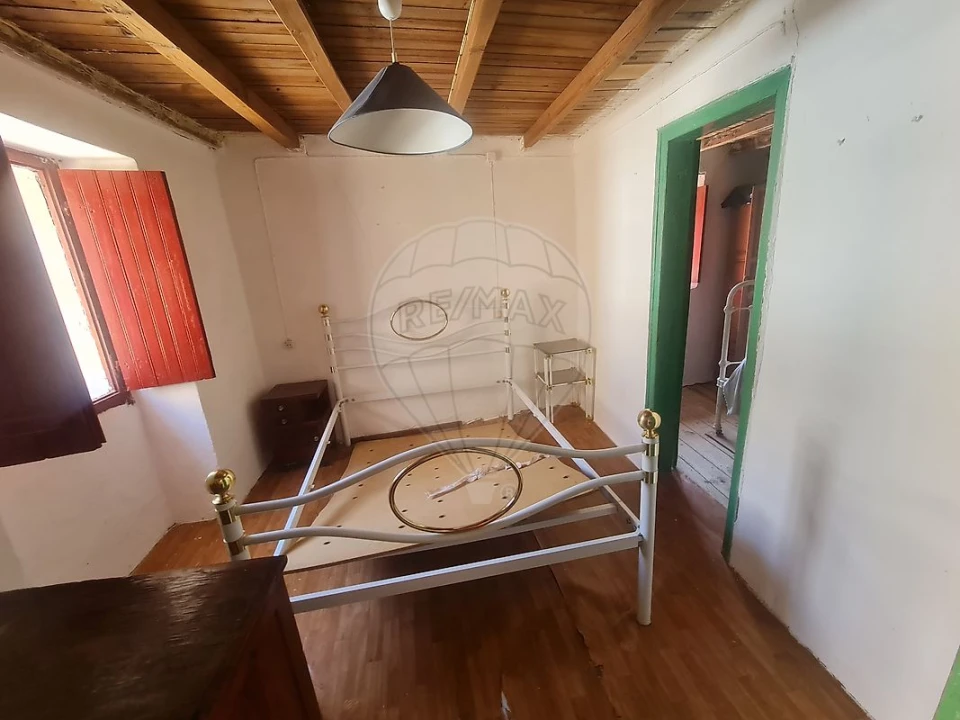 Moradia T2 para Venda em Carvoeiro Foto 4