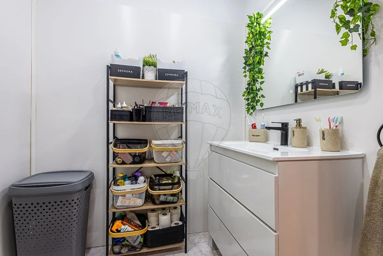 Apartamento T2 para Venda em Odivelas Foto 3
