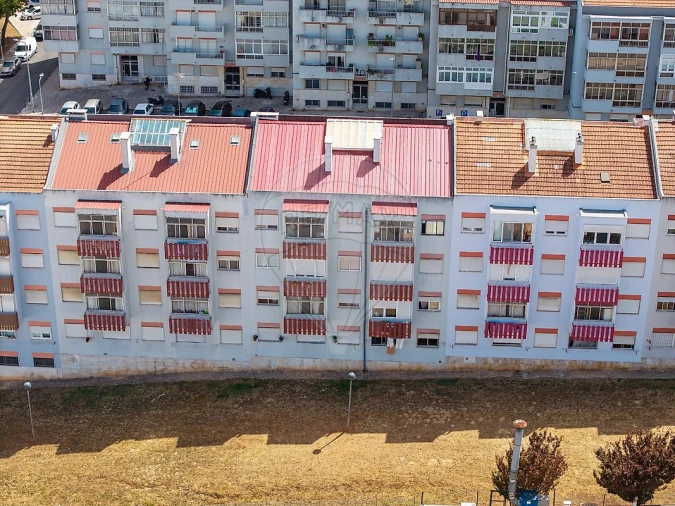 Apartamento T2 para Venda em Odivelas Foto 23