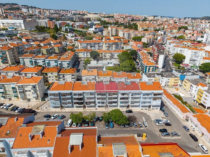 Apartamento T2 para Venda em Odivelas Foto 30