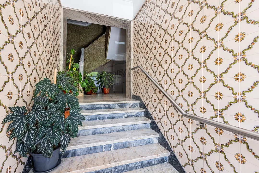 Apartamento T2 para Venda em Odivelas Foto 35