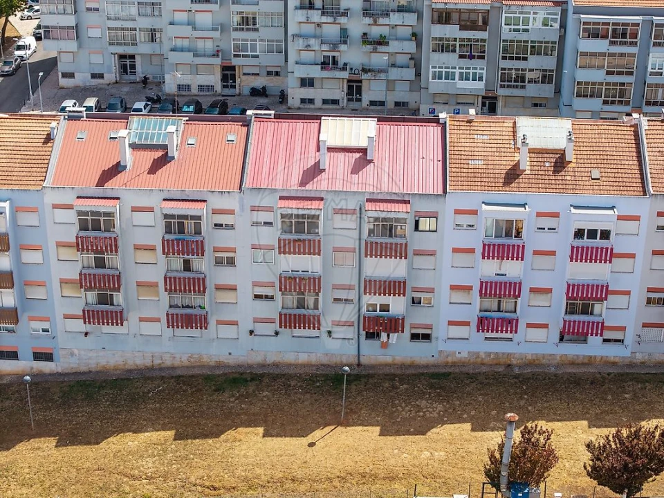 Apartamento T2 para Venda em Odivelas Foto 23