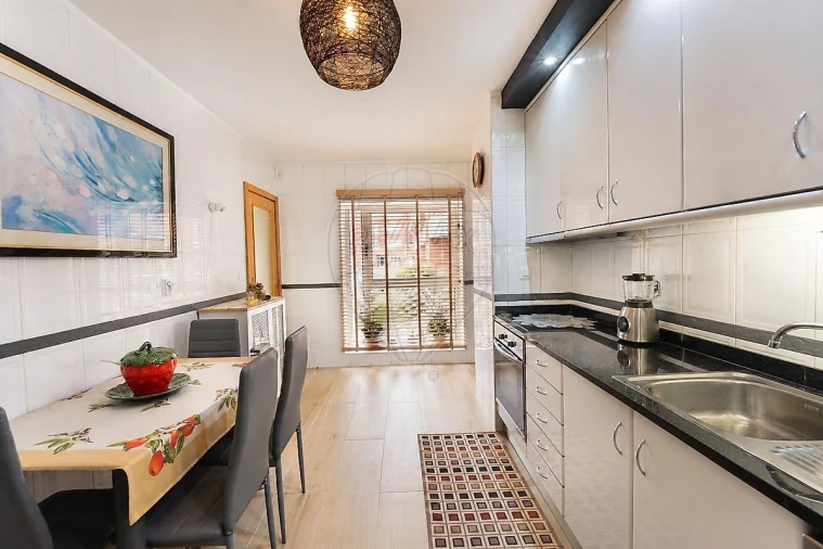 Apartamento T2 para Venda em Canidelo Foto 29