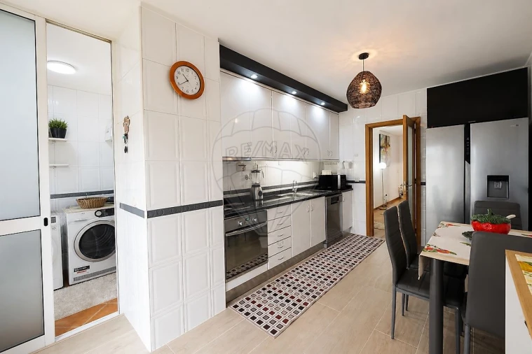 Apartamento T2 para Venda em Canidelo Foto 9