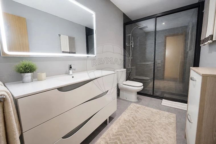 Apartamento T2 para Venda em Canidelo Foto 37