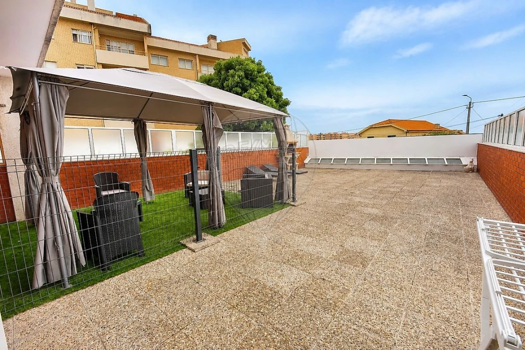 Apartamento T2 para Venda em Canidelo Foto 34