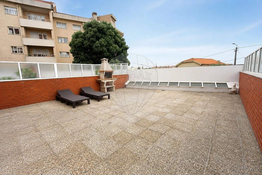 Apartamento T2 para Venda em Canidelo Foto 33