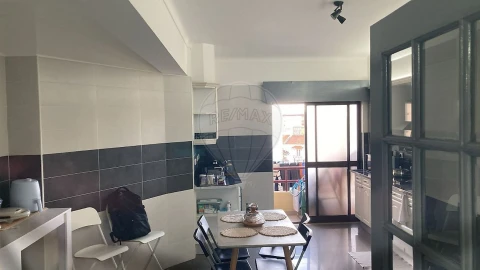 Apartamento T3 para Arrendamento em São João Baptista