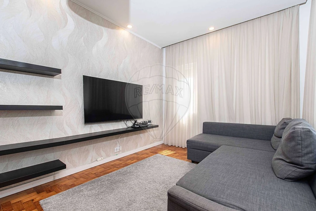 Apartamento T2 para Arrendamento em Olivais Foto 14