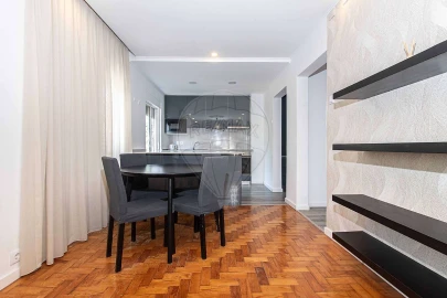 Apartamento T2 para Arrendamento em Olivais