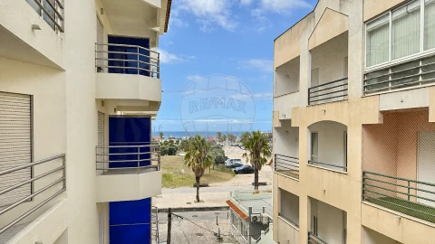 Apartamento para Venda em Costa da Caparica