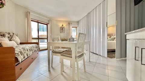 Apartamento para Venda em Costa da Caparica