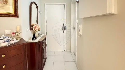 Apartamento para Venda em Costa da Caparica