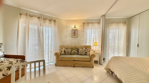 Apartamento para Venda em Costa da Caparica