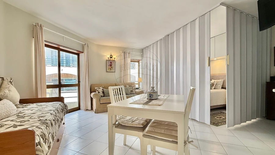 Apartamento para Venda em Costa da Caparica Foto 2