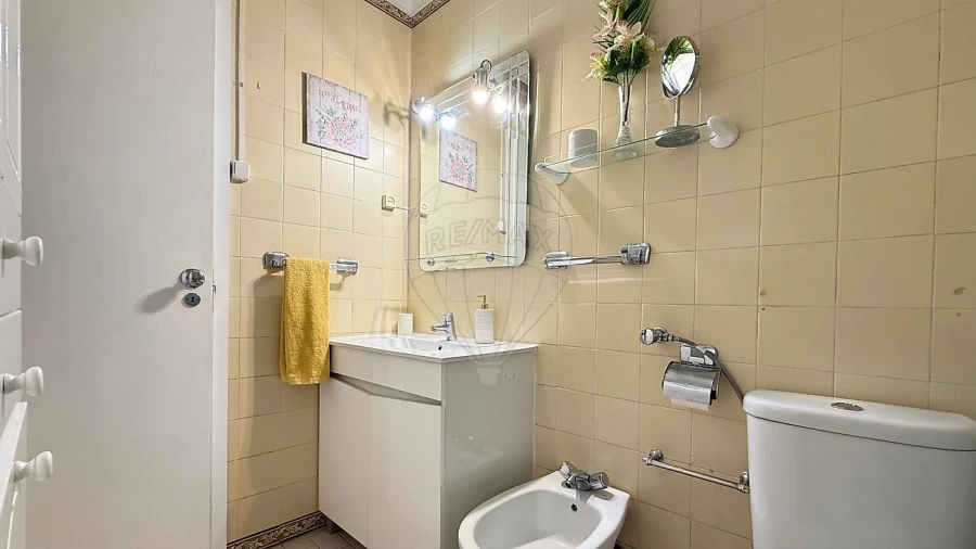 Apartamento para Venda em Costa da Caparica Foto 13