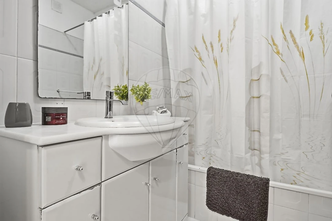 Apartamento T2 para Venda em Algueirão-Mem Martins Foto 26