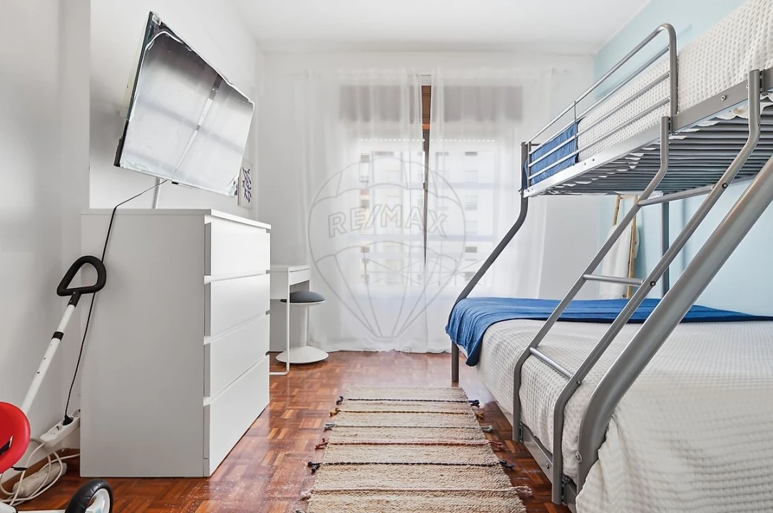 Apartamento T2 para Venda em Algueirão-Mem Martins Foto 22