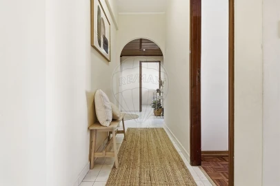 Apartamento T2 para Venda em Algueirão-Mem Martins