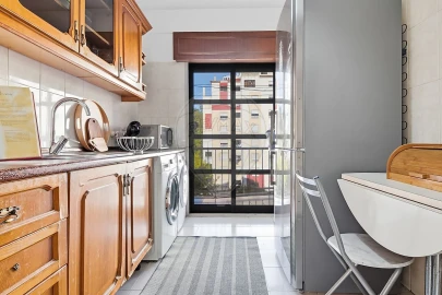 Apartamento T2 para Venda em Algueirão-Mem Martins