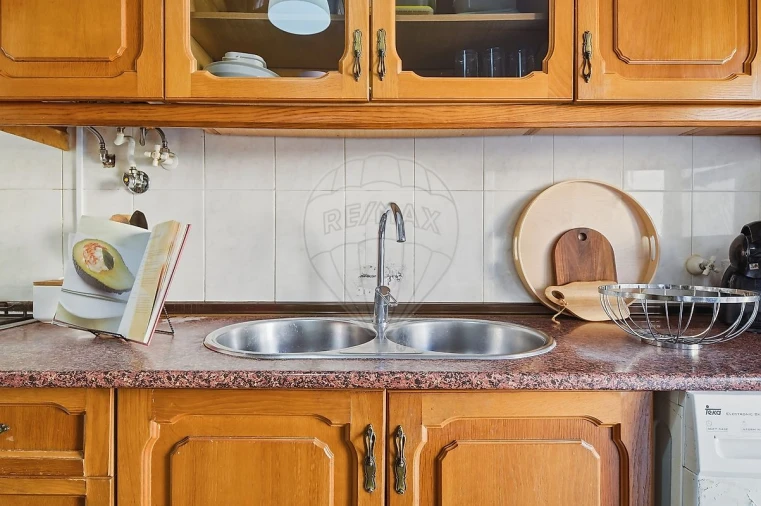 Apartamento T2 para Venda em Algueirão-Mem Martins Foto 14