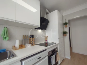 Apartamento T2 para Venda em Rio de Mouro