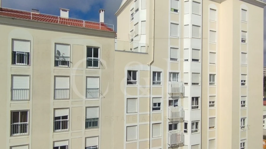 Apartamento T2 para Venda em Rio de Mouro