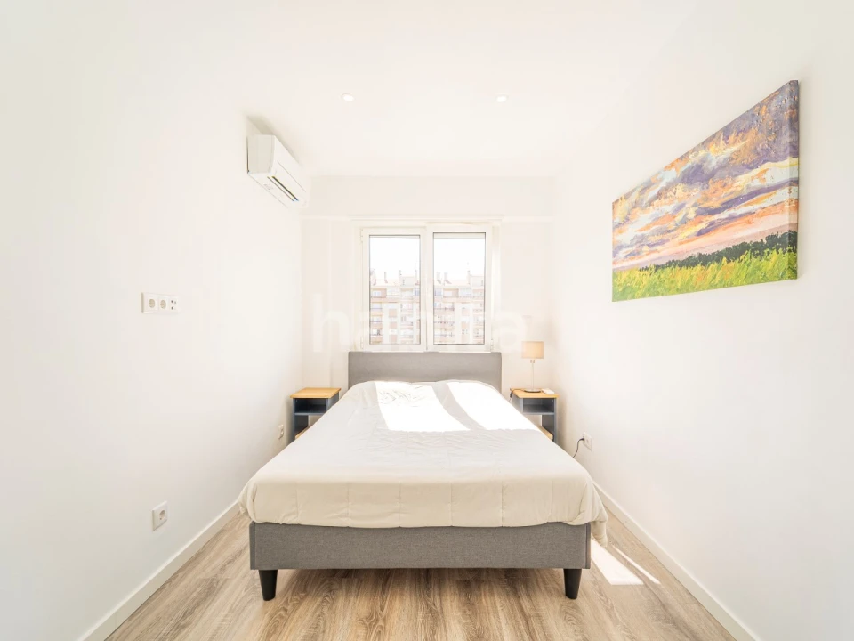Apartamento T2 para Arrendamento em Benfica Foto 14