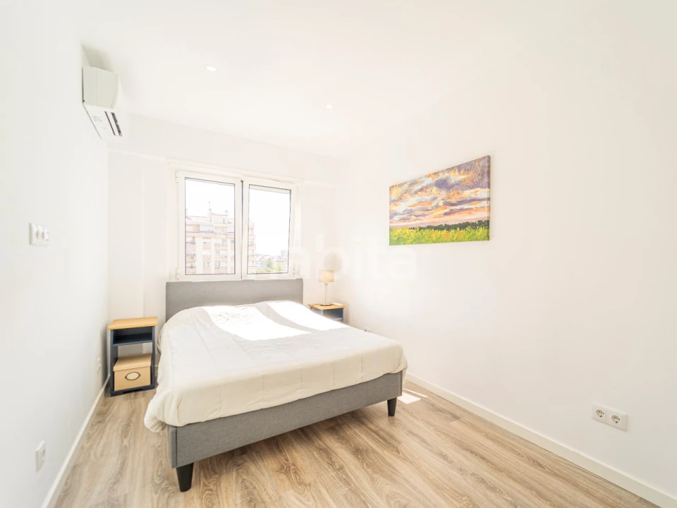 Apartamento T2 para Arrendamento em Benfica Foto 15
