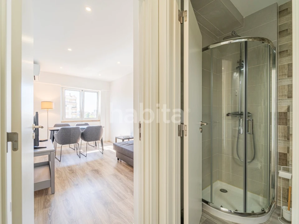 Apartamento T2 para Arrendamento em Benfica Foto 19