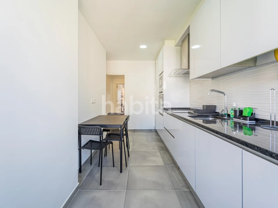 Apartamento T2 para Arrendamento em Benfica Foto 7